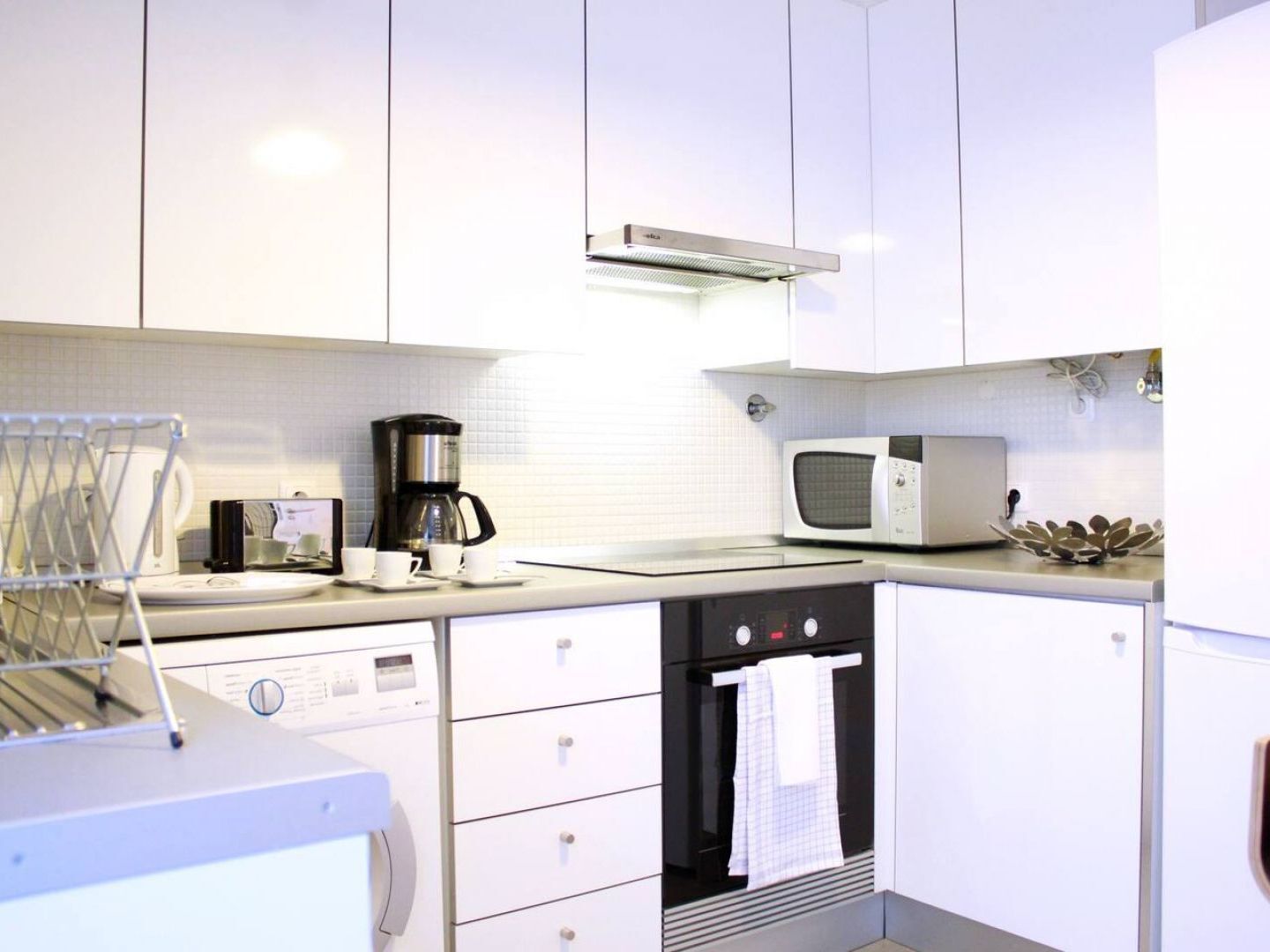 Joivy Modern 1-Bed Apt With Terrace, Moments From Sao Bento Palace Lissabon Buitenkant foto