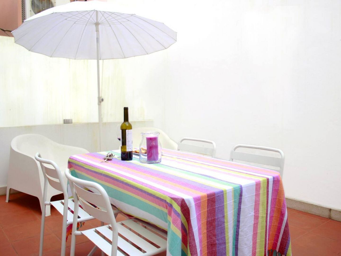 Joivy Modern 1-Bed Apt With Terrace, Moments From Sao Bento Palace Lissabon Buitenkant foto
