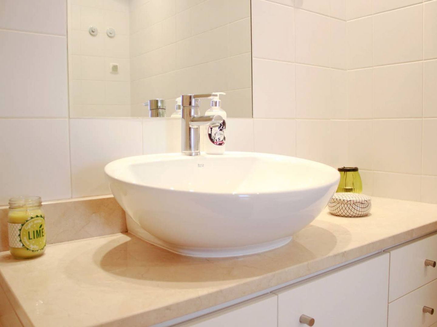 Joivy Modern 1-Bed Apt With Terrace, Moments From Sao Bento Palace Lissabon Buitenkant foto